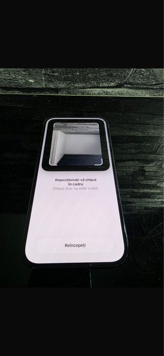 iPhone 15.