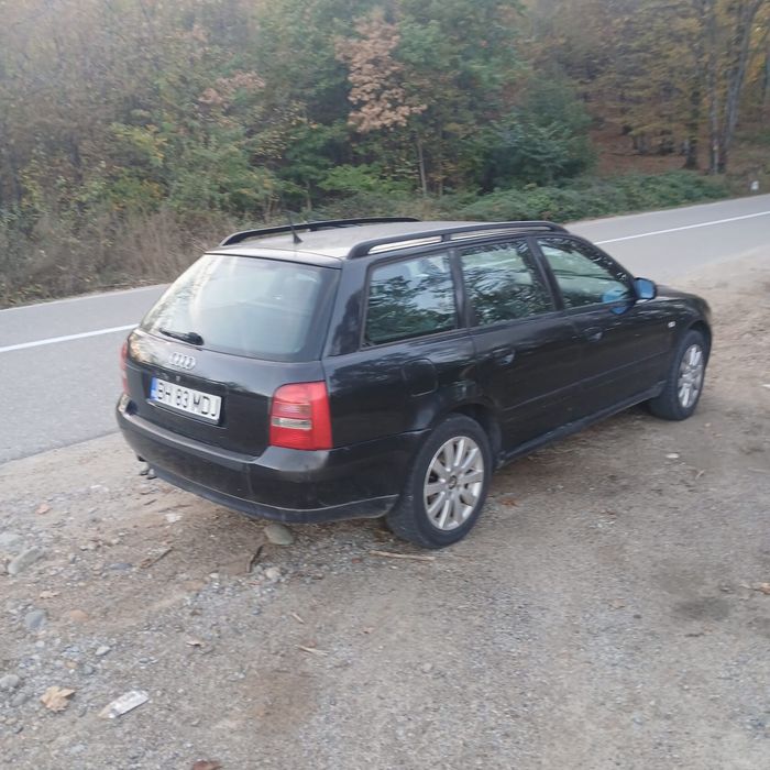 AUDI A4 Avant 2001 — imagine 3