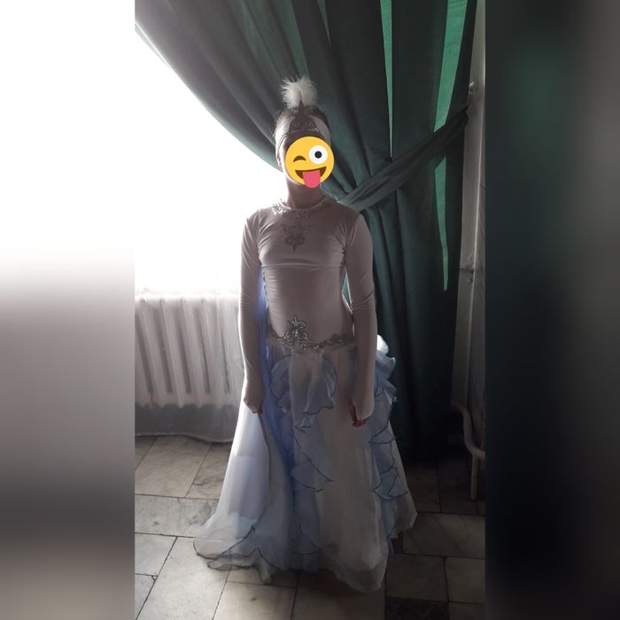 Продам костюм танцевальный