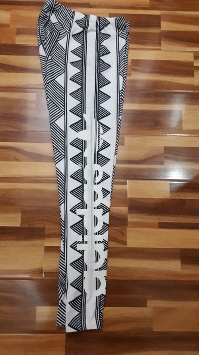 Спортивные ласины  размер S.