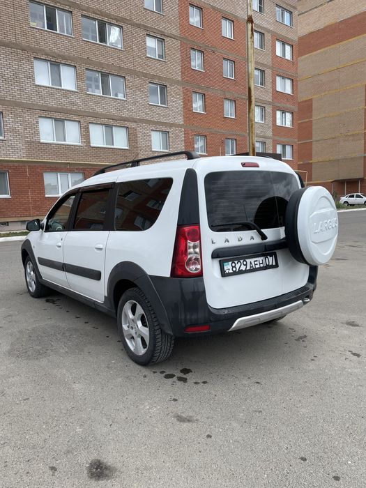 Lada Largus Cross