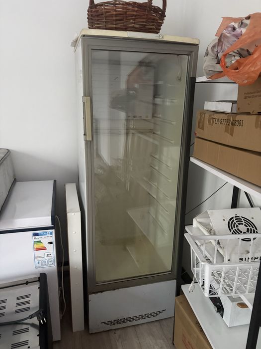 Продам холодильник