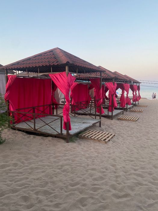 Продам тапчаны  уличные для бизнеса