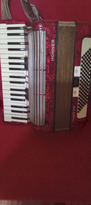 Acordeon hohner tango