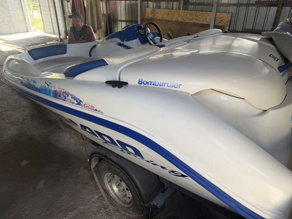 Продам BRP катер 5 мест