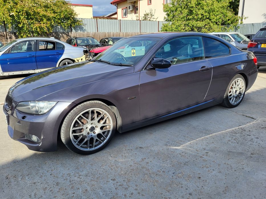 Bara fata m pachet bmw e92,e93 nonfacelift