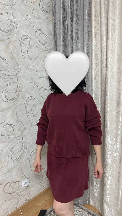 Продам двойку с юбкой