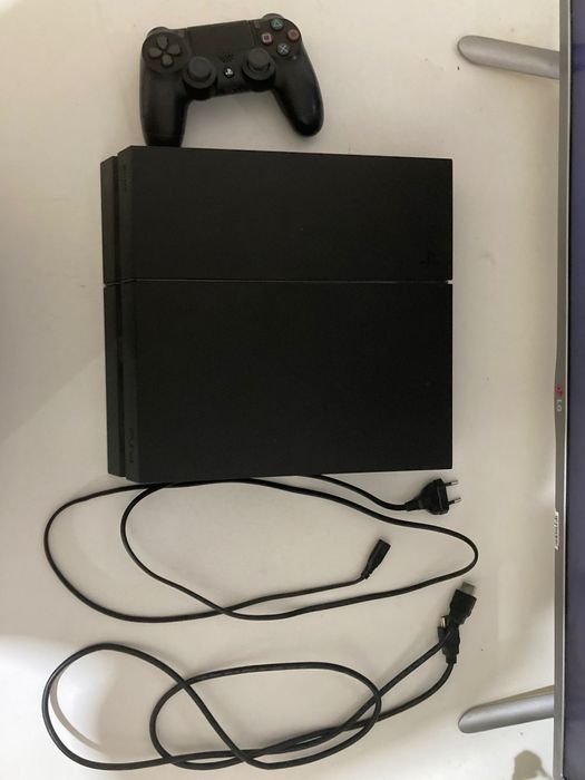 Vanzare PlayStation 4