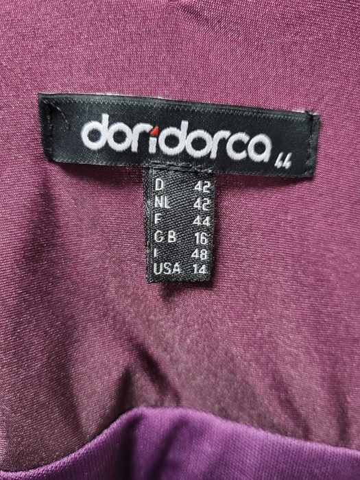 Продам вечернее платье б\у 46-48 размера