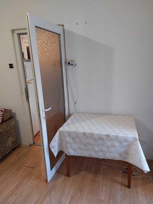 Inchiriez Garsoniera