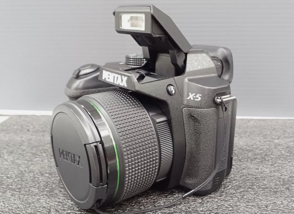Продам фотоаппарат Pentax X-5