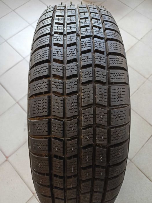 Гуми външни Trayal  185/60/14--2бр.