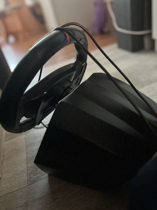 Продам игровой руль