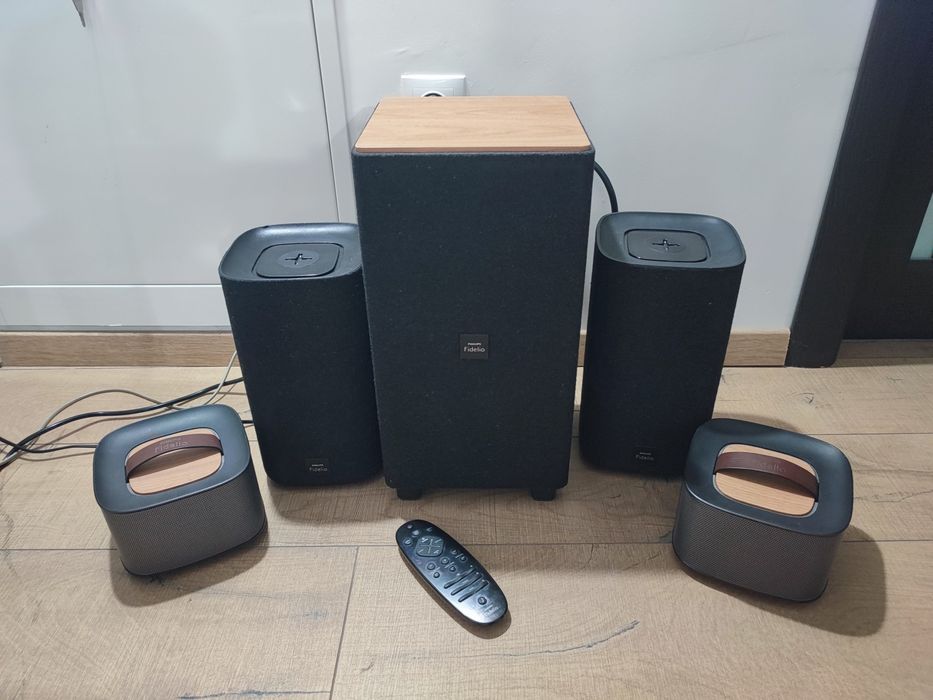 Home cinema Philips Fidelio 4.1 Bluetooth 210W subwoofer sateliti