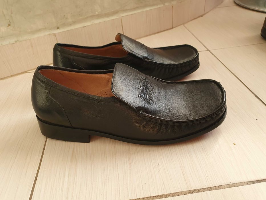 Мъжки обувки от естествена кожа