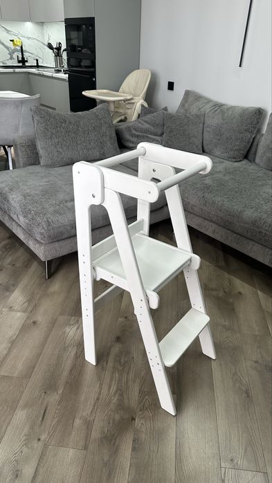 Продам детский стул