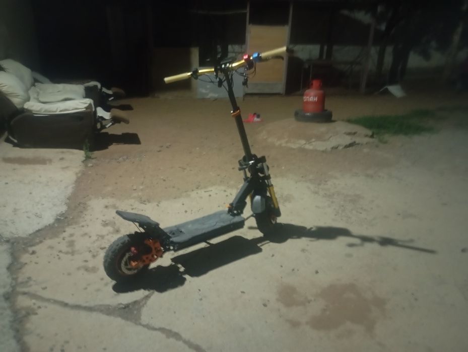Kuggo m5 pro Электро самокат