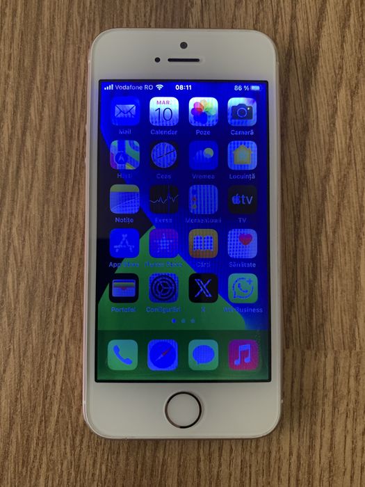 Telefon Apple iPhone SE roze gold functional display intunecat dar ok