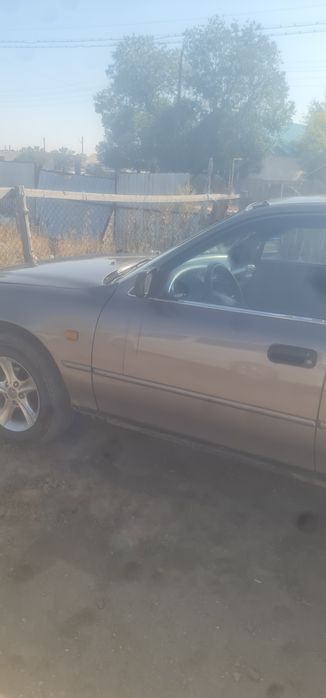 Автомобиль Toyota