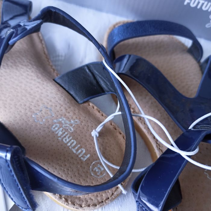 Сандалии на девочку. Размер 31