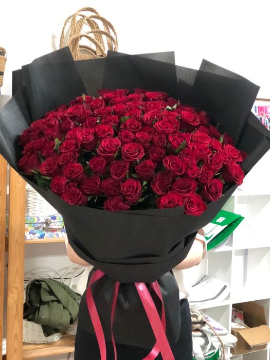 101 роза 27000тг!