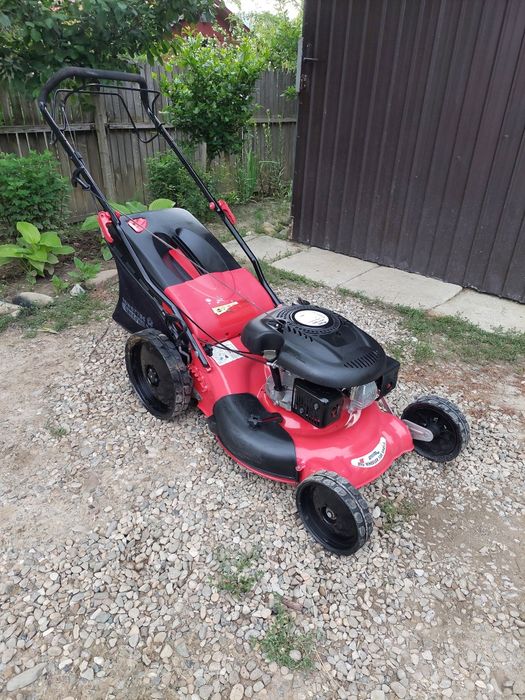 Masini tuns gazonul HONDA -  TORO - MTD - Mcculloch-Gude Trike. .