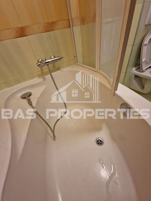 Продава се Тристаен апартамент в София, Младост 3 - 105 кв.м за 3229 €/кв.м - Снимка #8