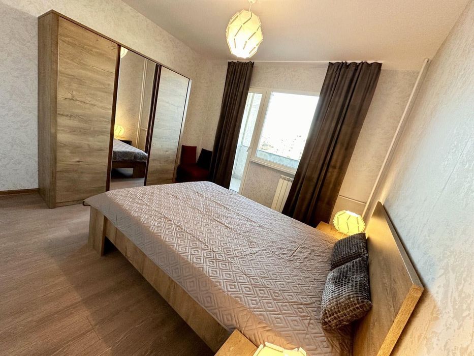 Двустаен апартамент в ж.к. Левски Г.