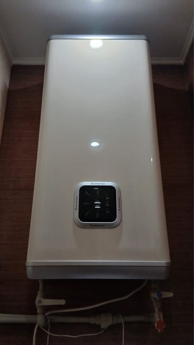 Продам Ariston 100л