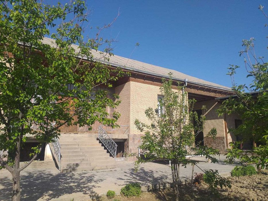 СРОЧНО! Продаётся дом, 7 комнат со всеми условиями!