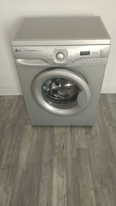 Продается стиральная машина