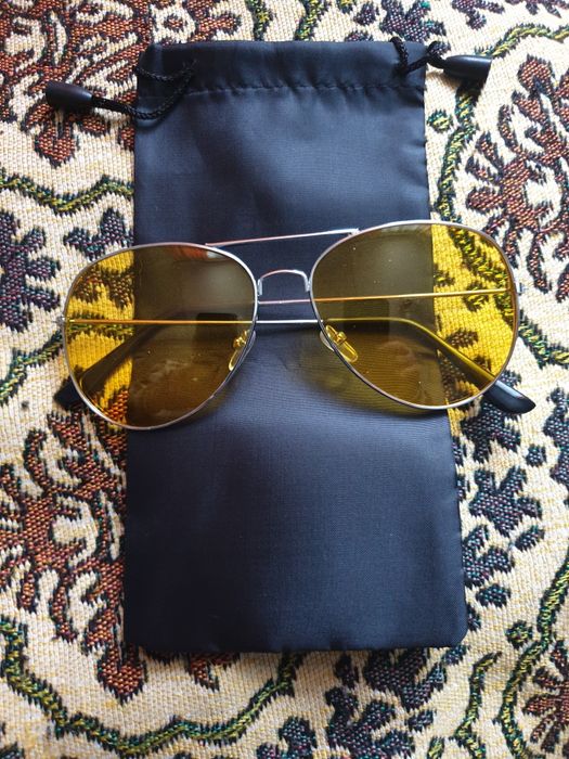 Брендовые  очки  HUGO BOSS.