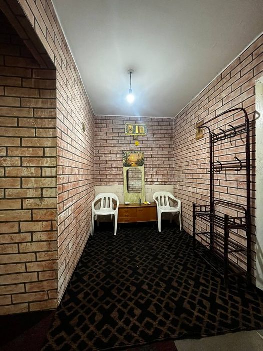 Срочно продаётся 2х ком квартира Вдоль дороги