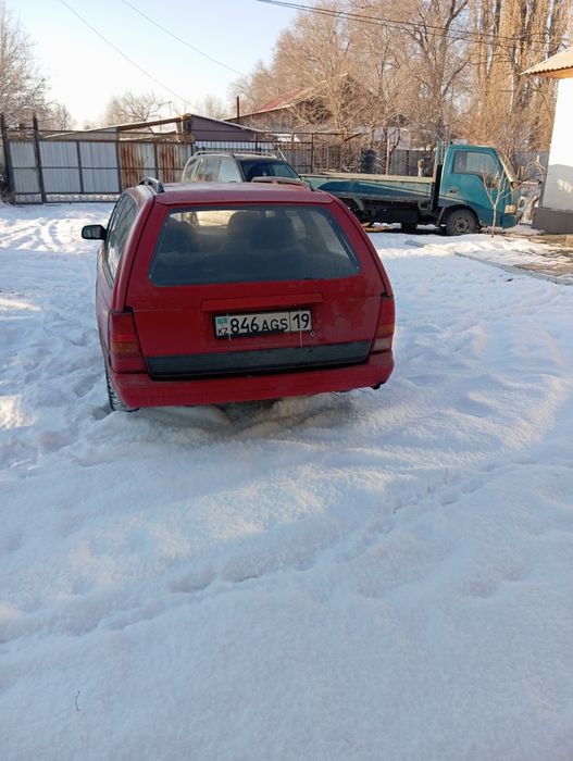 Продам Мазда уневерсал