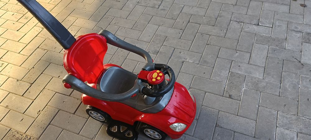 Машинка детская толокар