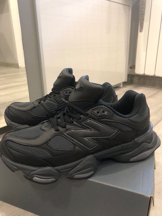 New Balance 9060 Black 45