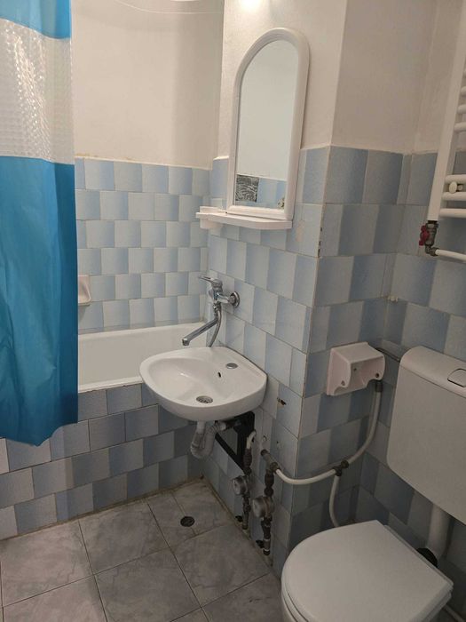 De inchiriat apartament cu o camera