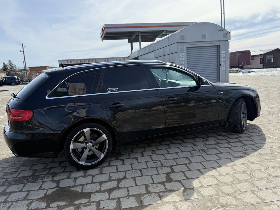 Audi a4 b8 avant 2.7 190 hp. 2009г.