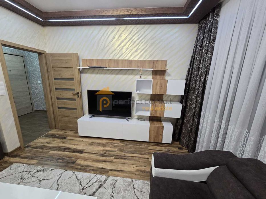 Дава се под наем Двустаен апартамент в Пловдив, Христо Смирненски - 60 кв.м за 700 € - Снимка #2