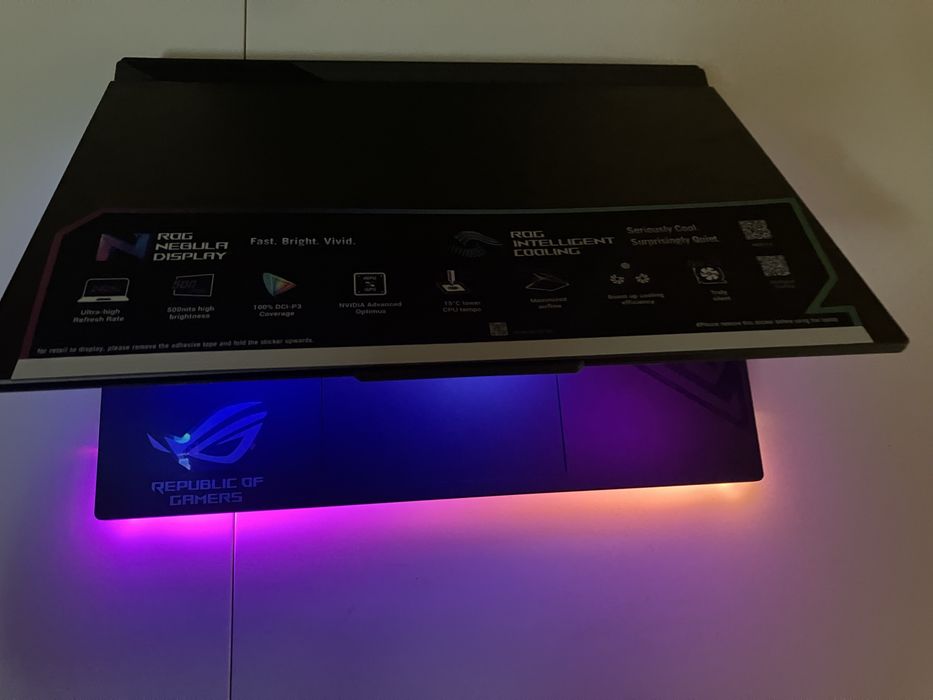 Лаптоп ASUS ROG Strix G16