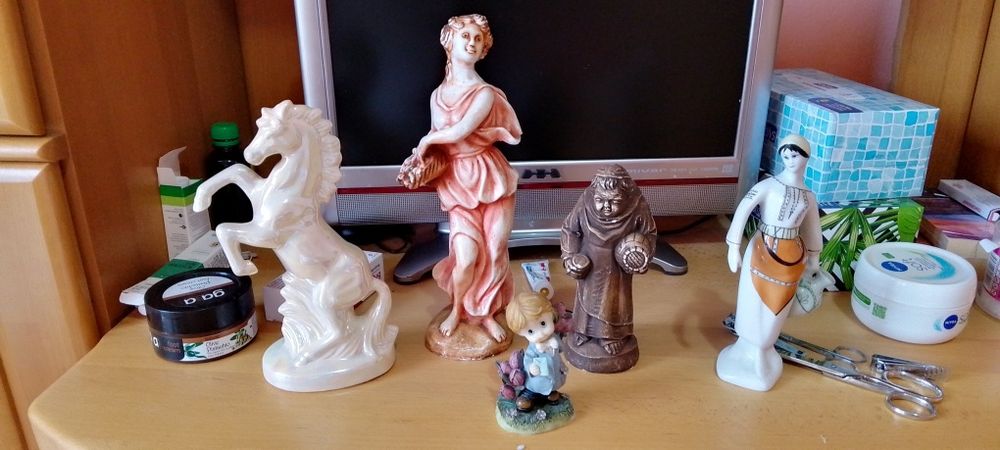 Bibelouri românești 20lei bucata