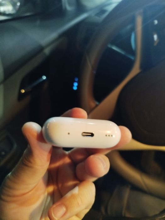 Airpods Pro с правым ухом оригинал