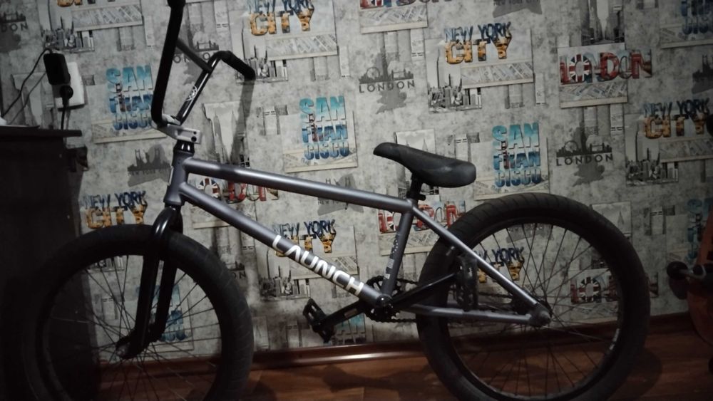 Продам трюковой велосипед Bmx