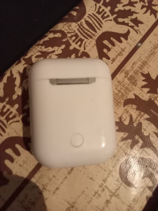 Продавам безжични слушалки