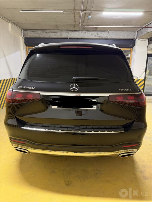 Mersedes benz GLS 450