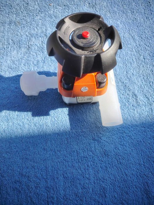 Valvă industrială din material plastic rezistent la substanțe chimice