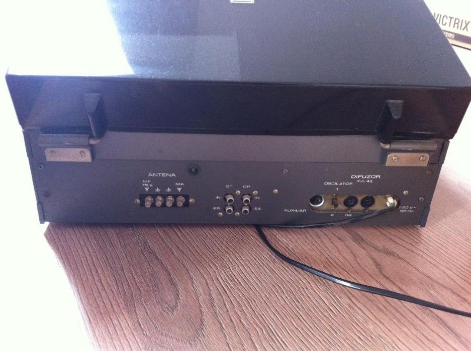 sistem audio compact cu pickup