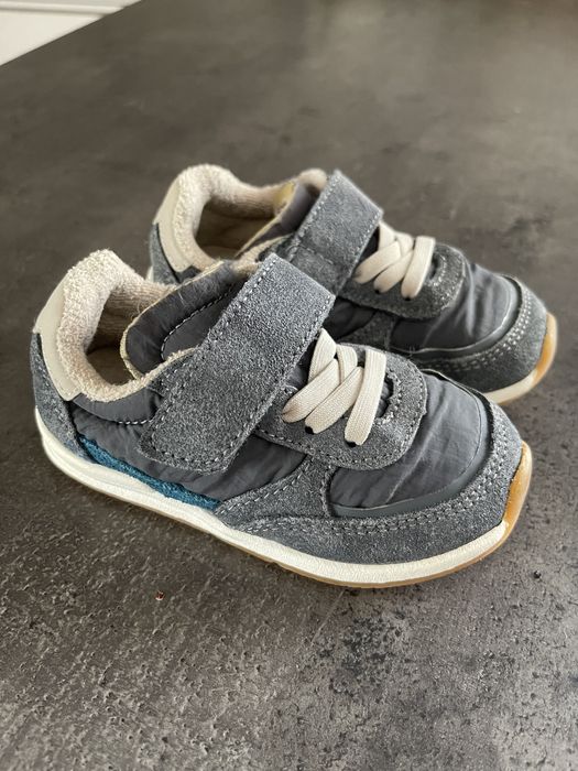 Vand adidași Zara, marimea 23