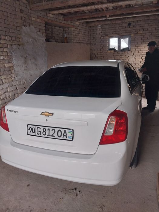 Срочно сотилади.