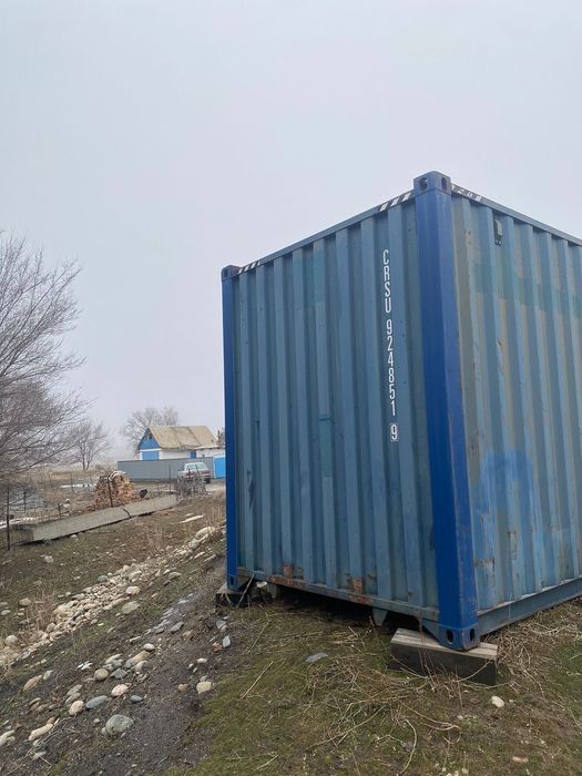 Контейнер для груза и перевозок